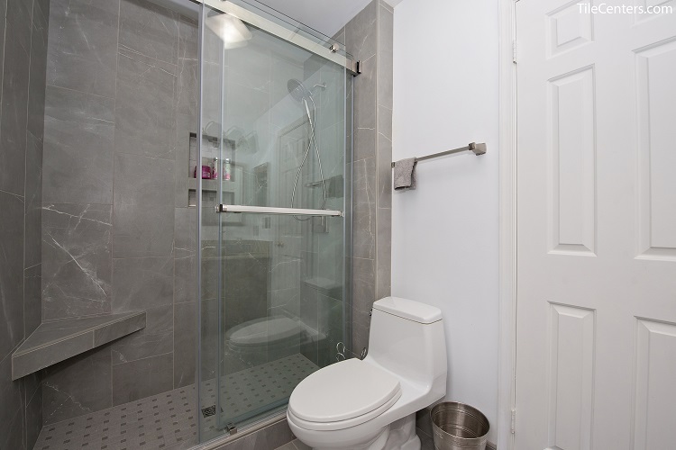 Hall Bathroom Remodel - Montgomery Village, MD 20886